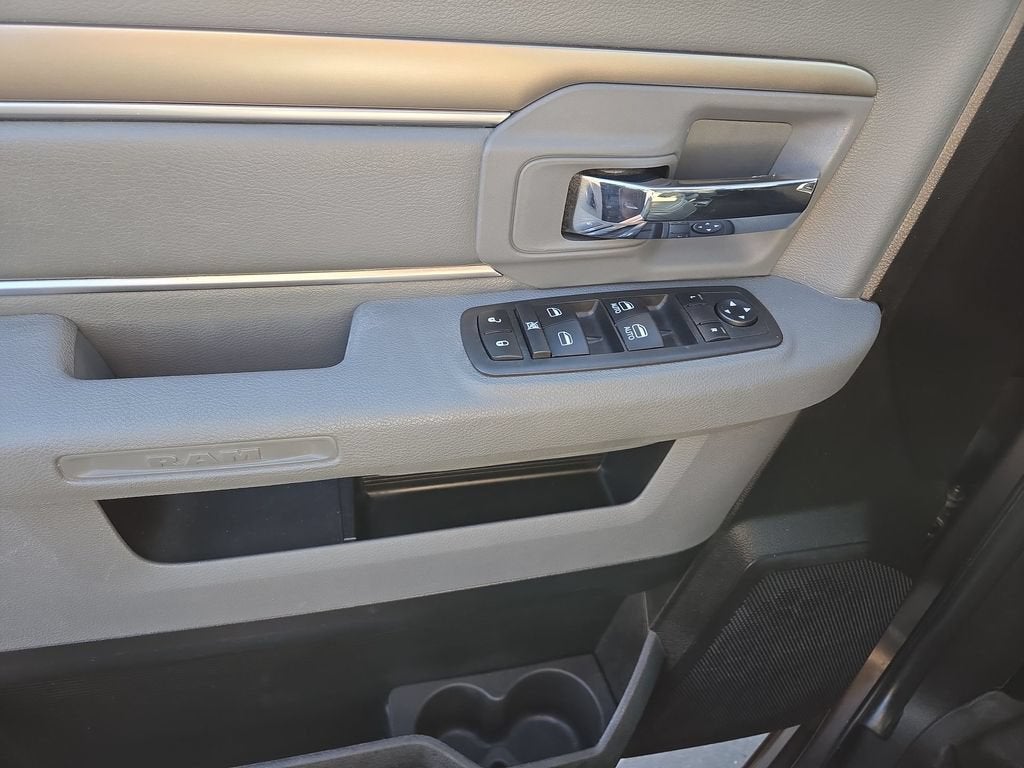 2019 RAM 1500 Classic Warlock Crew Cab 4x2 5'7" Box