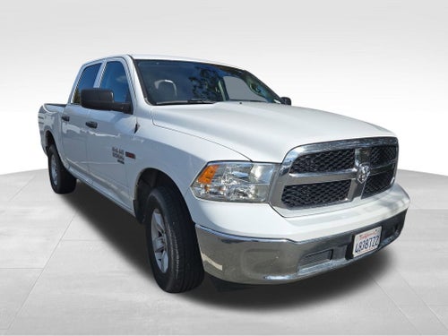 2019 RAM 1500 Classic Tradesman Crew Cab 4x4 5'7" Box