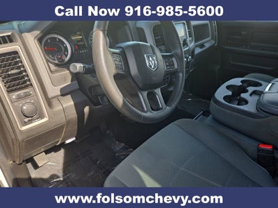 2019 RAM 1500 Classic Tradesman Crew Cab 4x4 5'7" Box