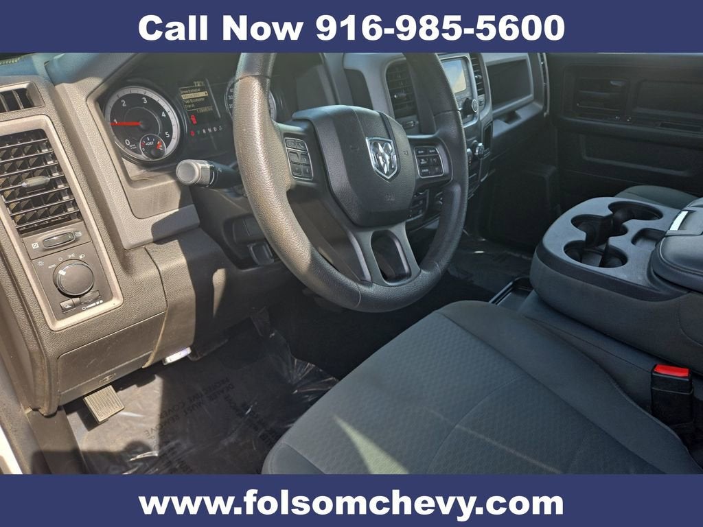 2019 RAM 1500 Classic Tradesman Crew Cab 4x4 5'7" Box