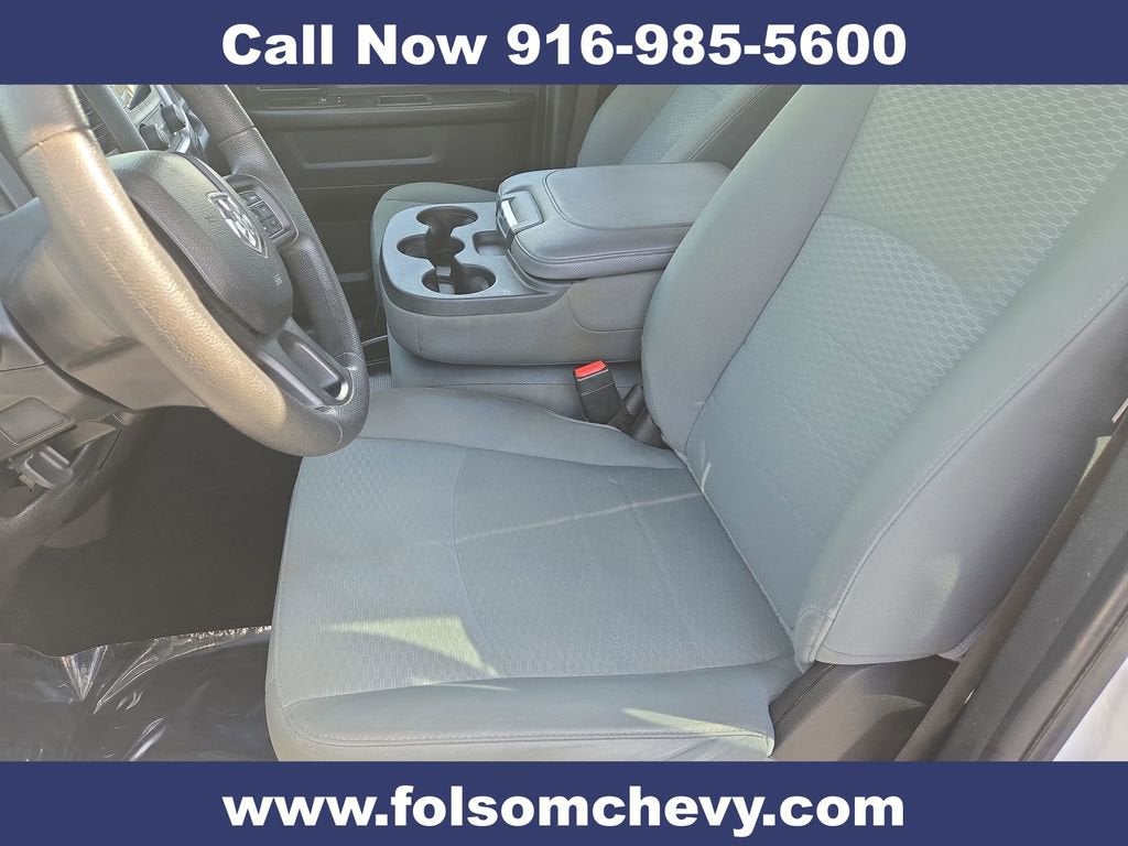 2019 RAM 1500 Classic Tradesman Crew Cab 4x4 5'7" Box