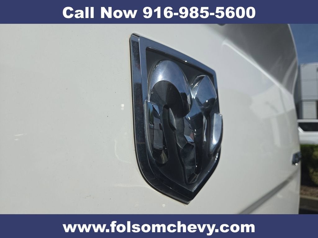 2019 RAM 1500 Classic Tradesman Crew Cab 4x4 5'7" Box