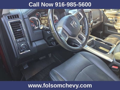 2019 RAM 1500 Classic Laramie Crew Cab 4x4 5'7" Box