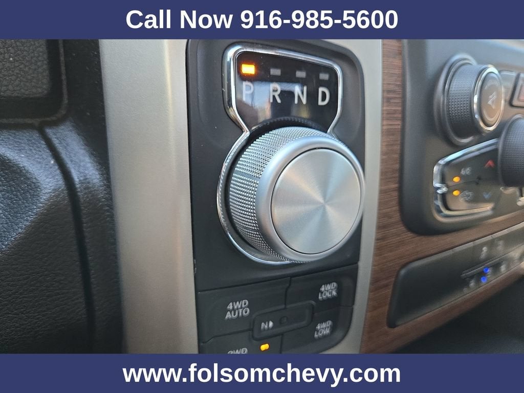 2019 RAM 1500 Classic Laramie Crew Cab 4x4 5'7" Box