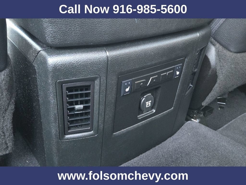 2019 RAM 1500 Classic Laramie Crew Cab 4x4 5'7" Box