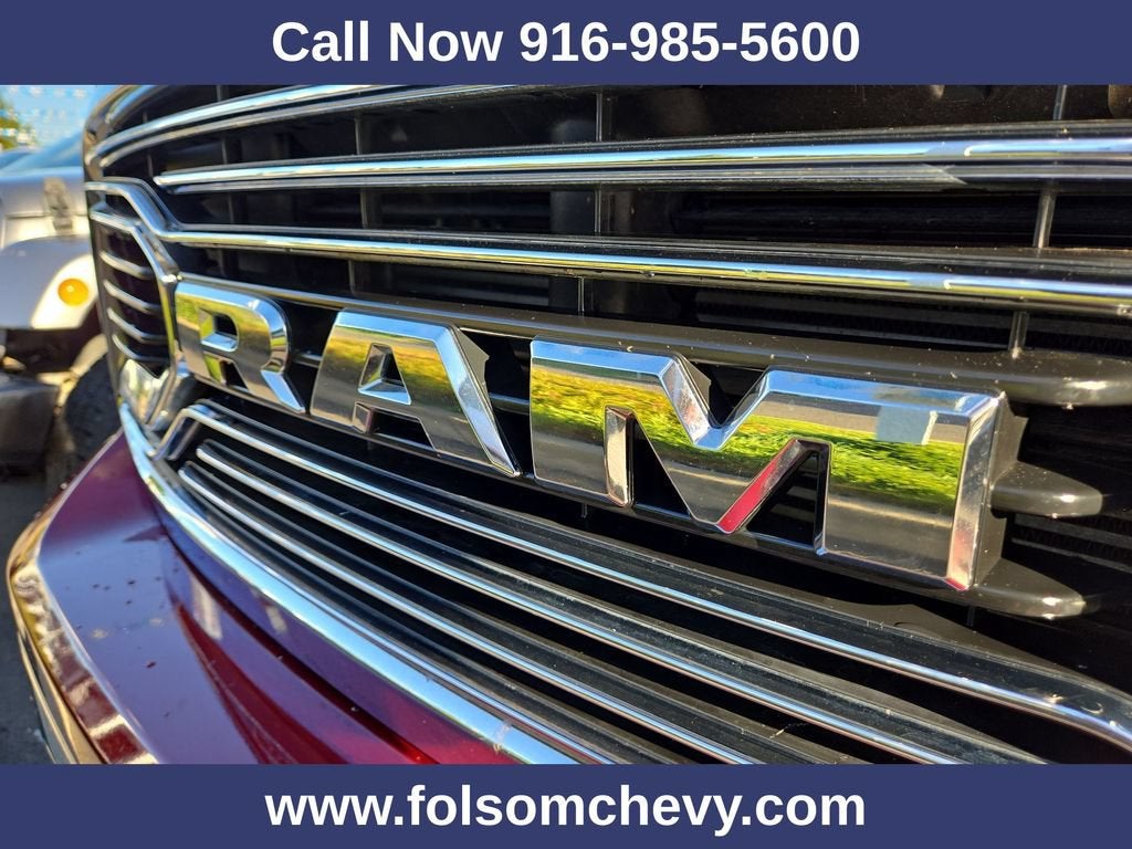 2019 RAM 1500 Classic Laramie Crew Cab 4x4 5'7" Box
