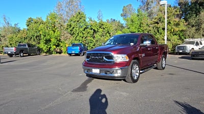 2019 RAM 1500 Classic Laramie Crew Cab 4x4 5'7" Box