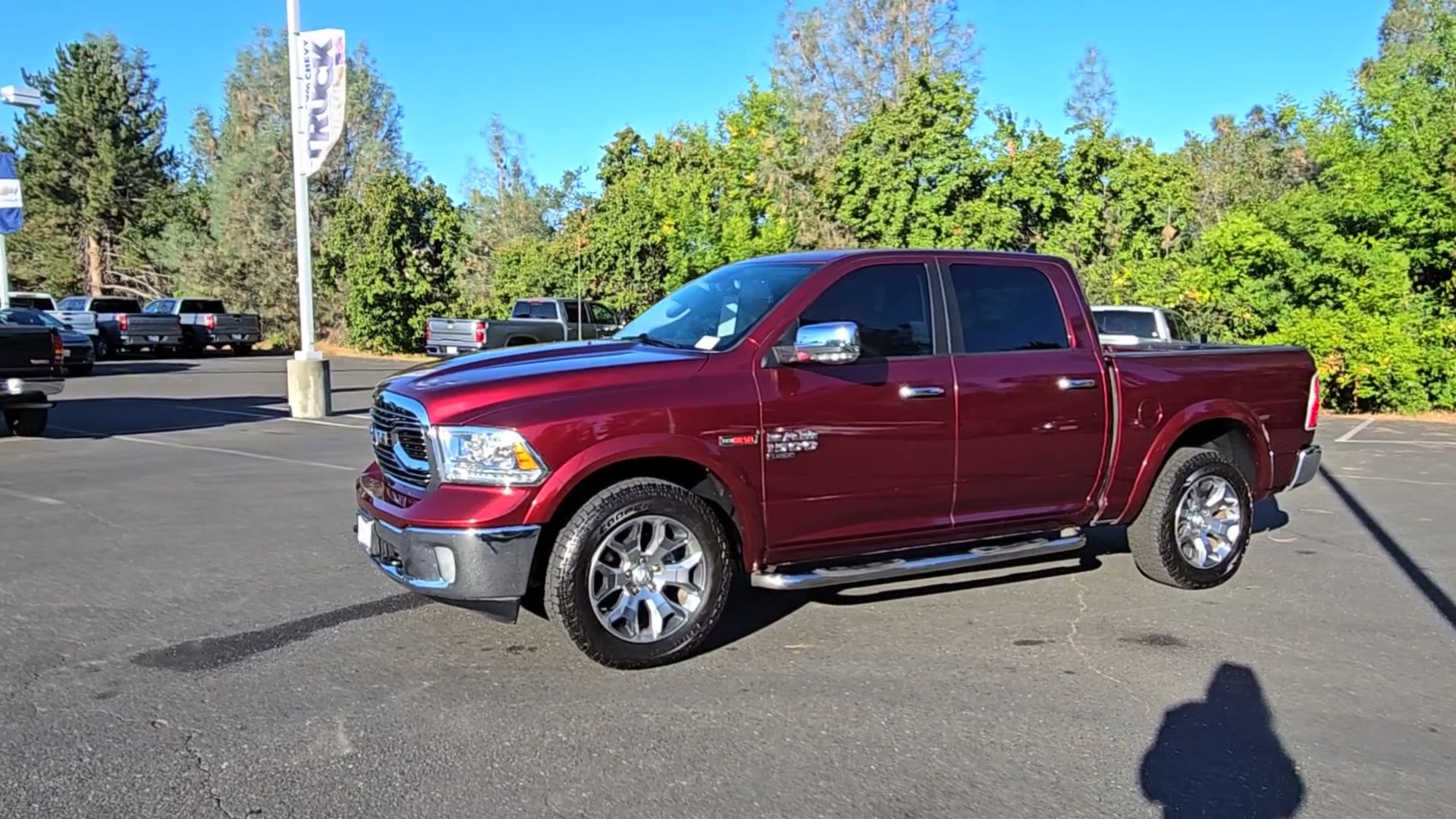 2019 RAM 1500 Classic Laramie Crew Cab 4x4 5'7" Box