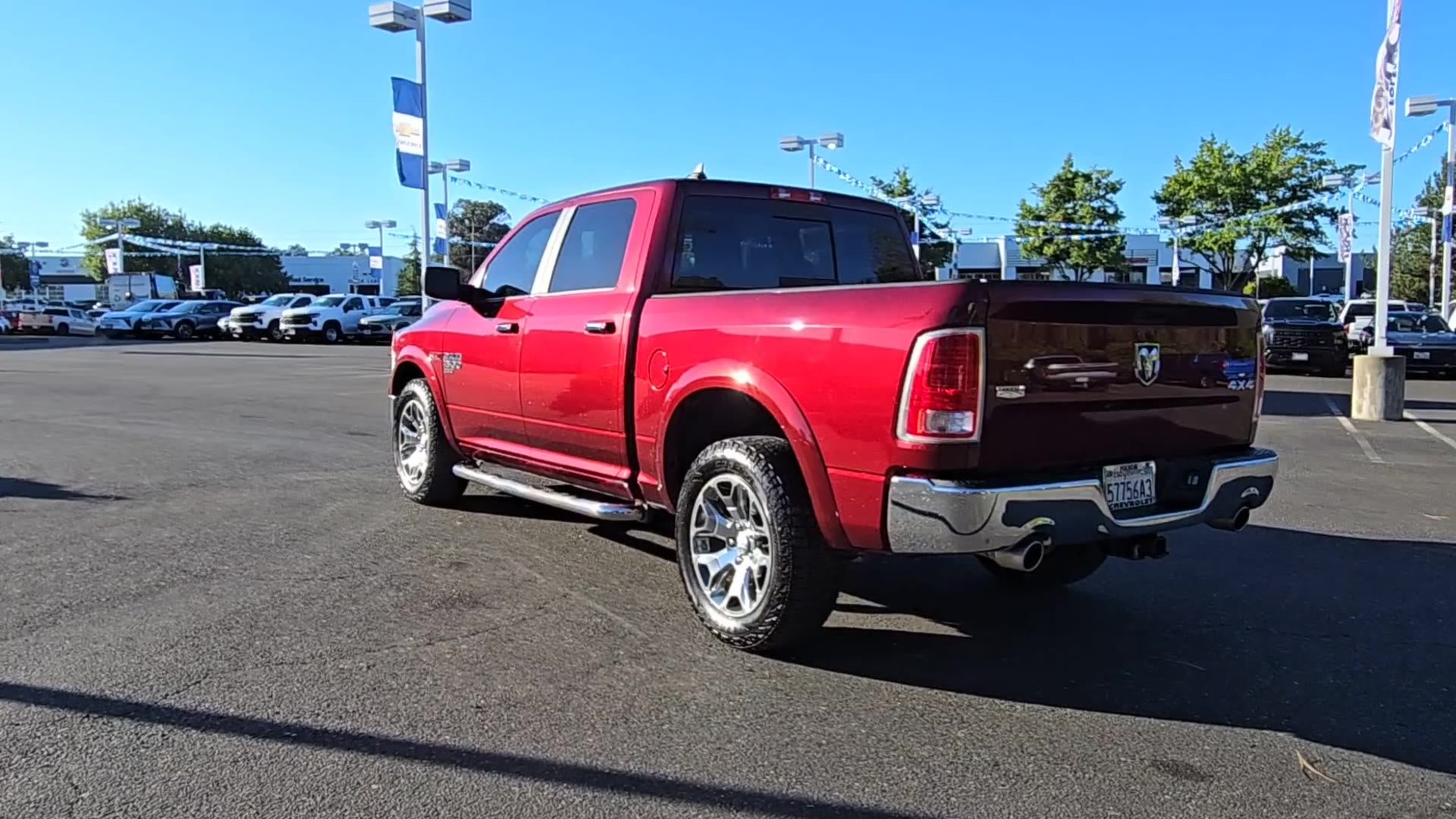 2019 RAM 1500 Classic Laramie Crew Cab 4x4 5'7" Box