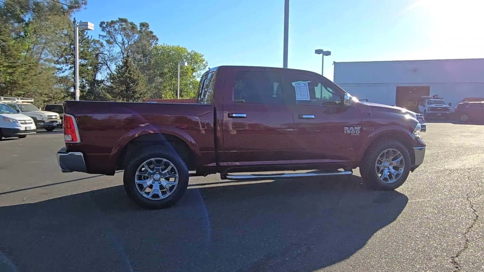 2019 RAM 1500 Classic Laramie Crew Cab 4x4 5'7" Box