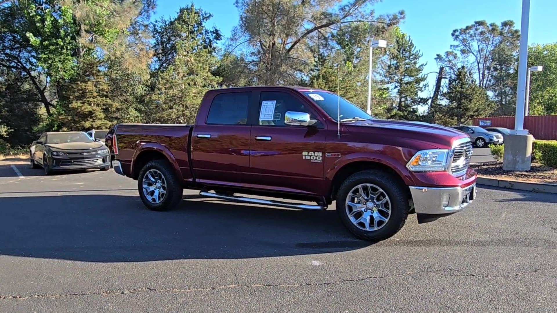 2019 RAM 1500 Classic Laramie Crew Cab 4x4 5'7" Box