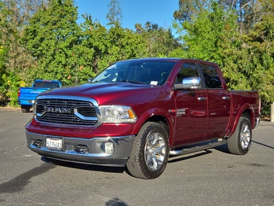 2019 RAM 1500 Classic Laramie Crew Cab 4x4 5'7" Box