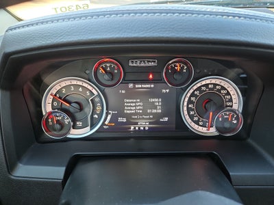 2019 RAM 1500 Classic Laramie Crew Cab 4x4 5'7" Box