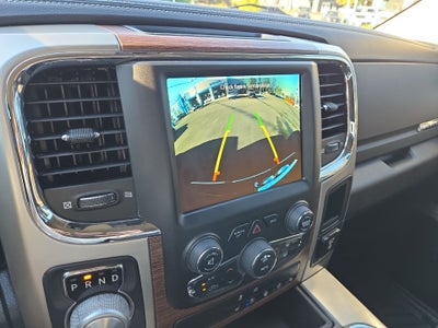 2019 RAM 1500 Classic Laramie Crew Cab 4x4 5'7" Box