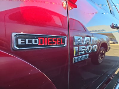 2019 RAM 1500 Classic Laramie Crew Cab 4x4 5'7" Box