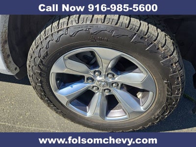 2019 RAM 1500 Laramie Crew Cab 4x4 5'7" Box