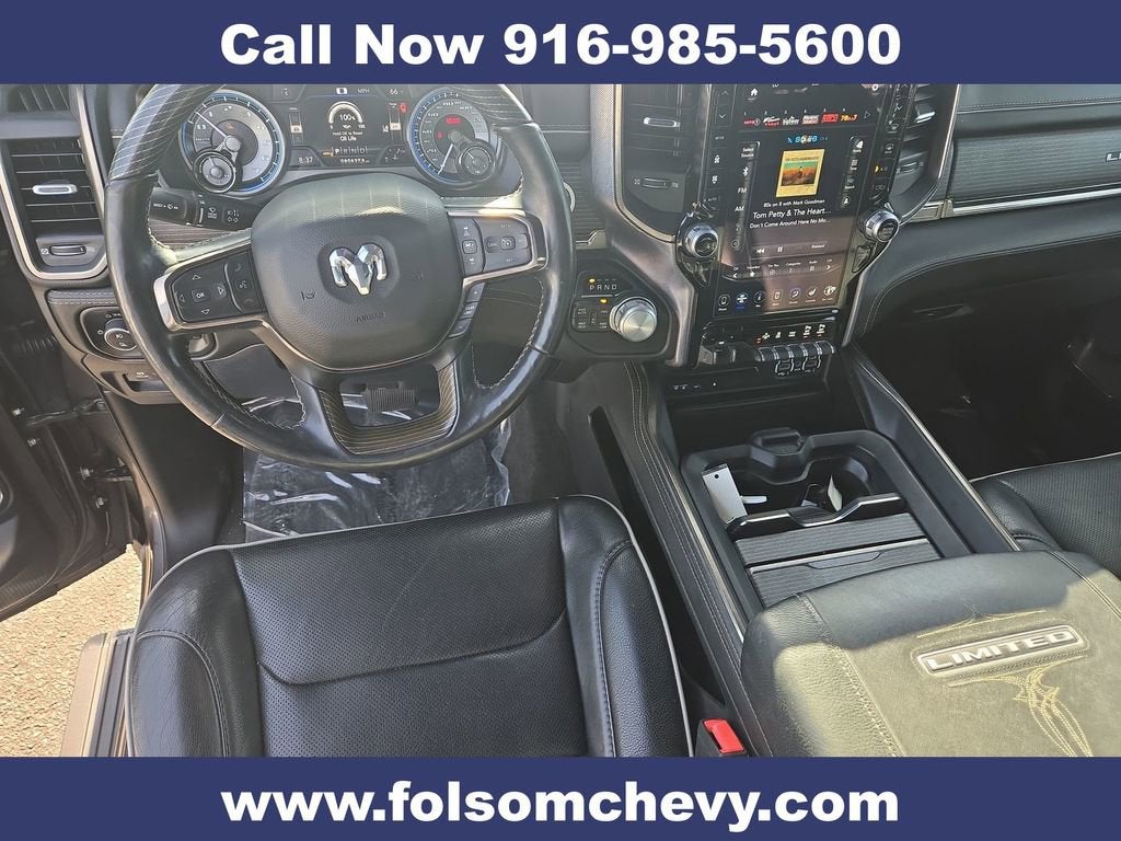 2019 RAM 1500 Limited Crew Cab 4x4 5'7" Box