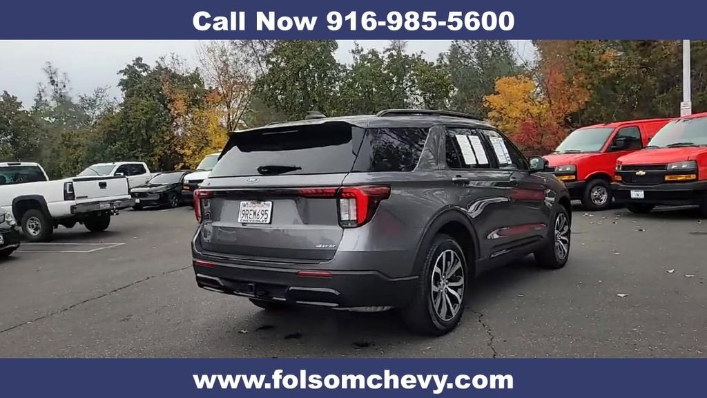 2025 Ford Explorer ST-Line