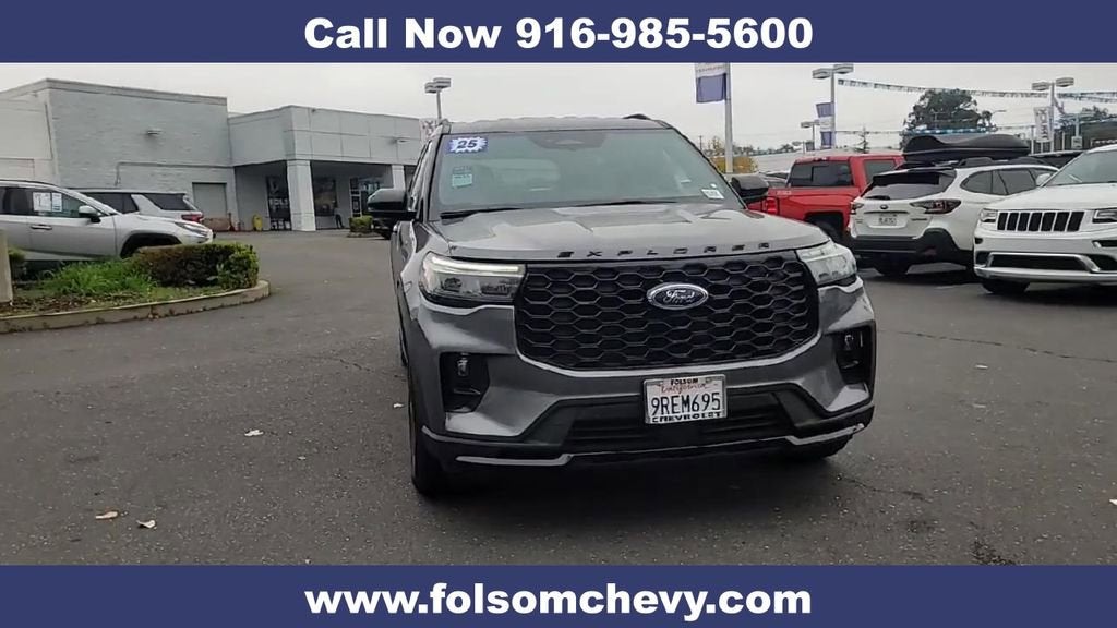 2025 Ford Explorer ST-Line