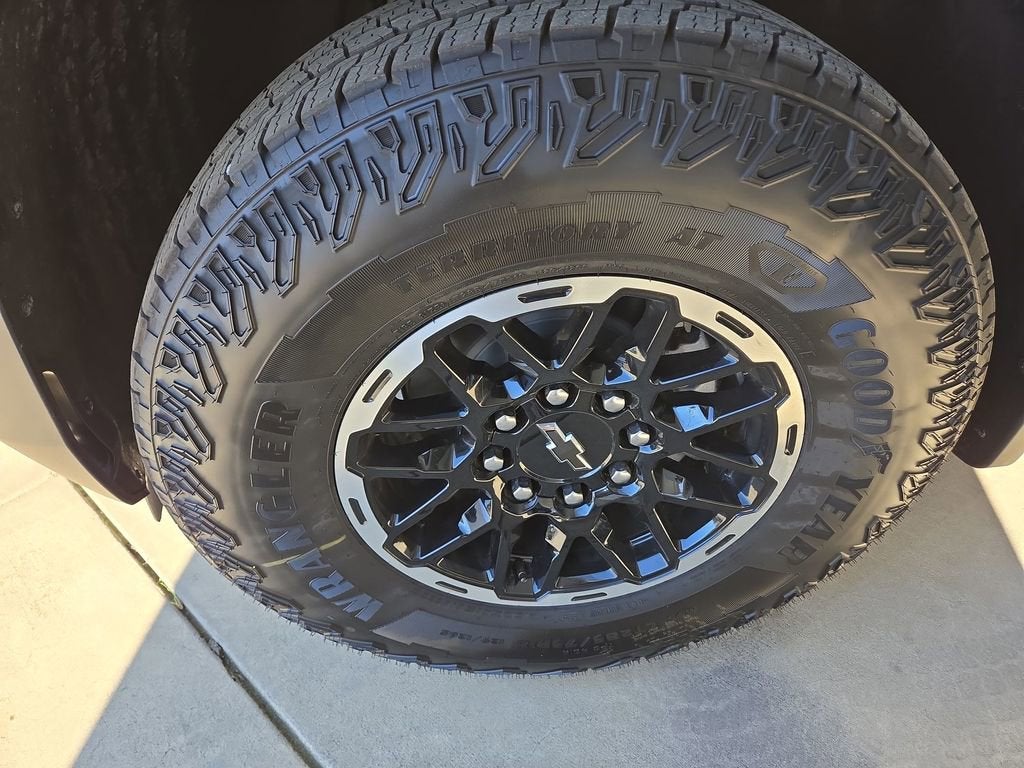 2026 Chevrolet Silverado EV Trail Boss - Extended Range