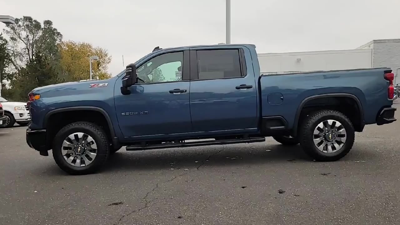 2026 Chevrolet Silverado 2500 HD Custom