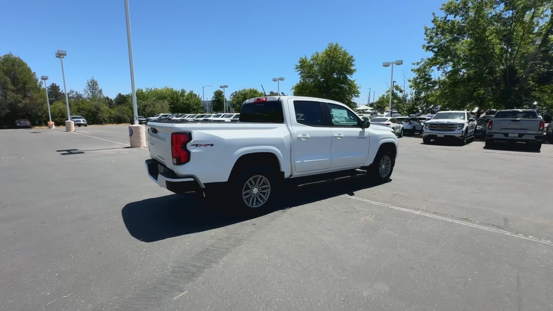 2024 Chevrolet Colorado LT