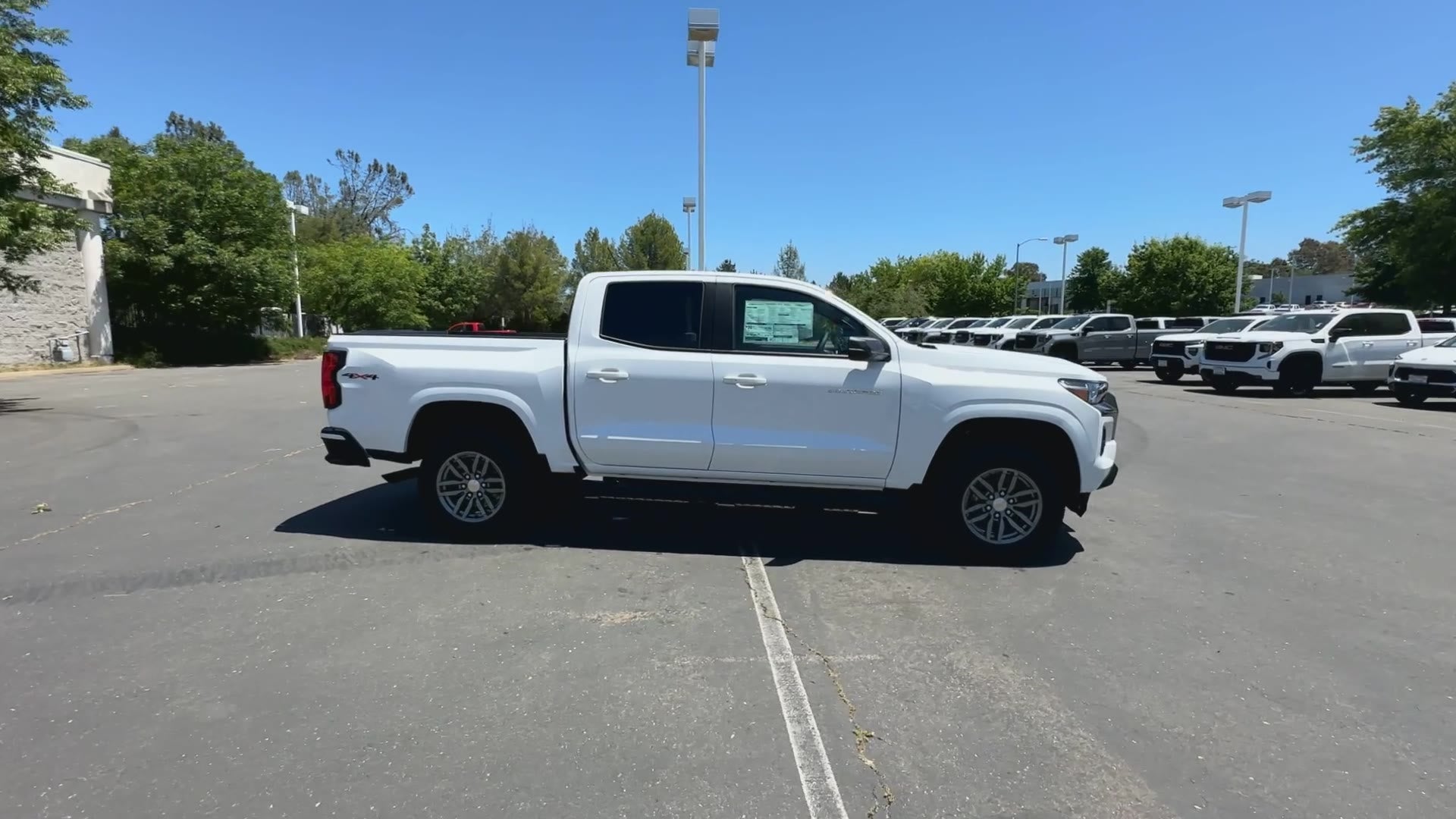 2024 Chevrolet Colorado LT
