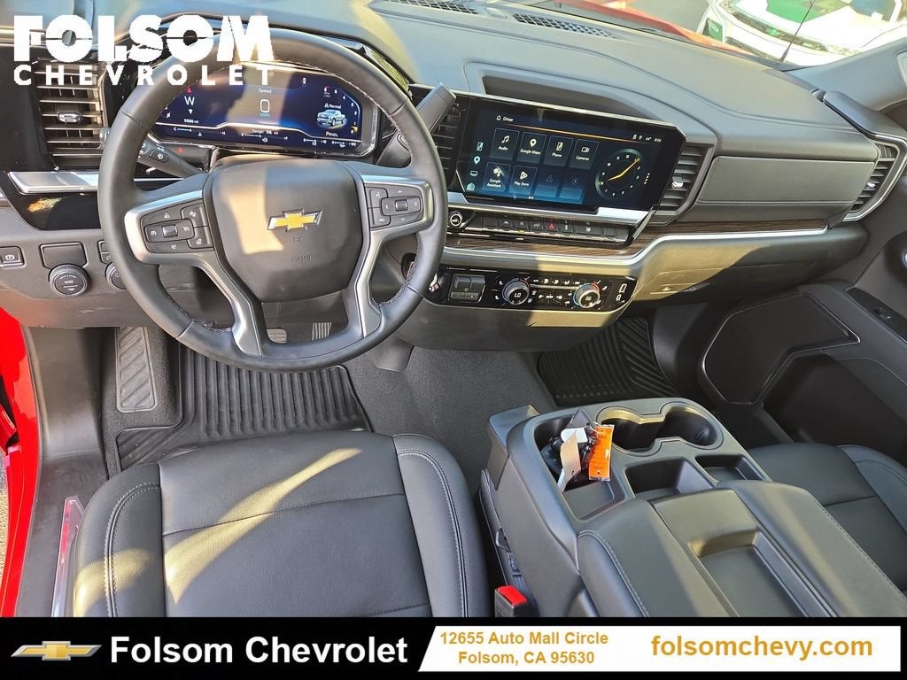 2025 Chevrolet Silverado 1500 LT