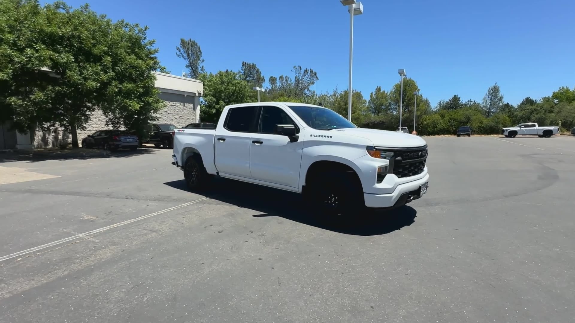 2024 Chevrolet Silverado 1500 Custom