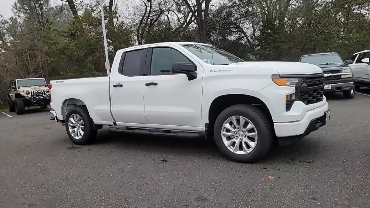 2026 Chevrolet Silverado 1500 Custom