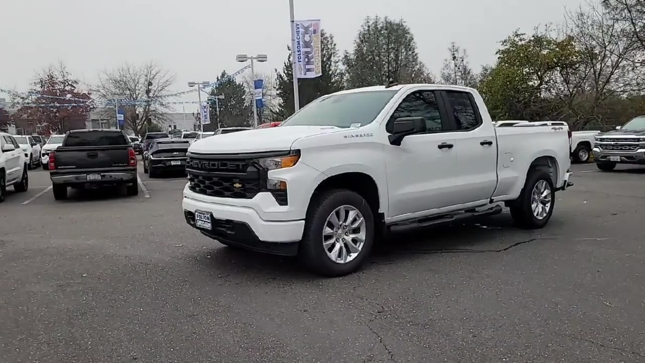 2026 Chevrolet Silverado 1500 Custom