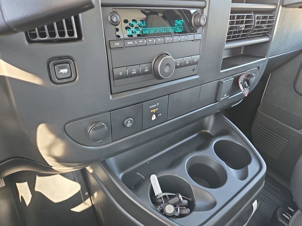2026 Chevrolet Express Cargo WT