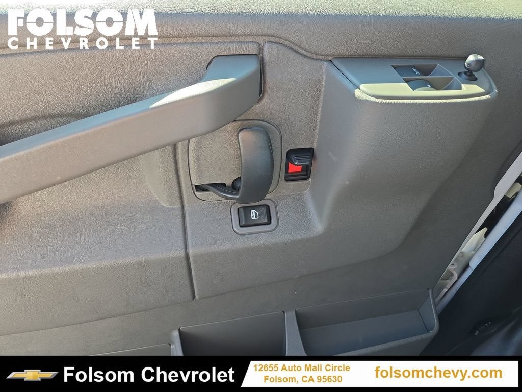2026 Chevrolet Express Cargo WT
