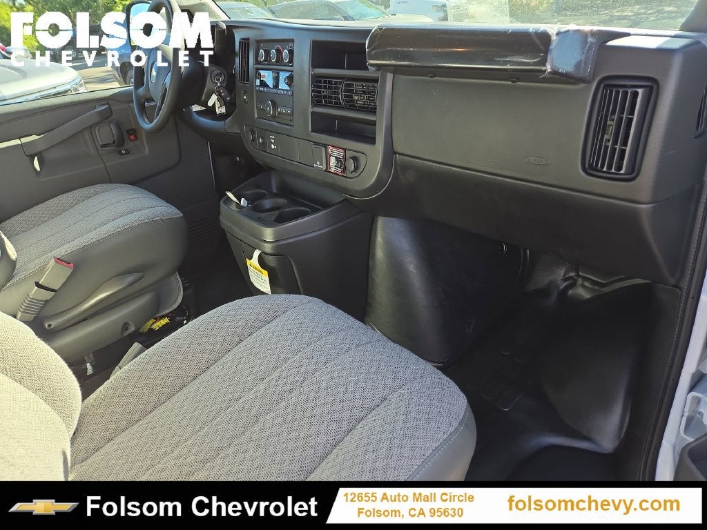 2026 Chevrolet Express Cargo WT