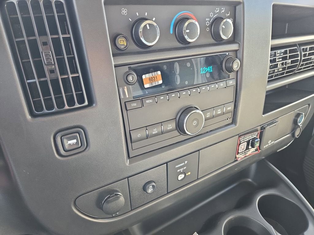 2026 Chevrolet Express Cargo WT