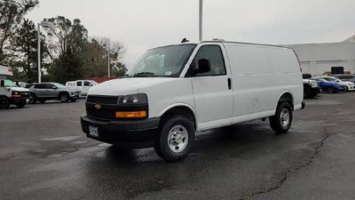 2025 Chevrolet Express Cargo 2500 WT