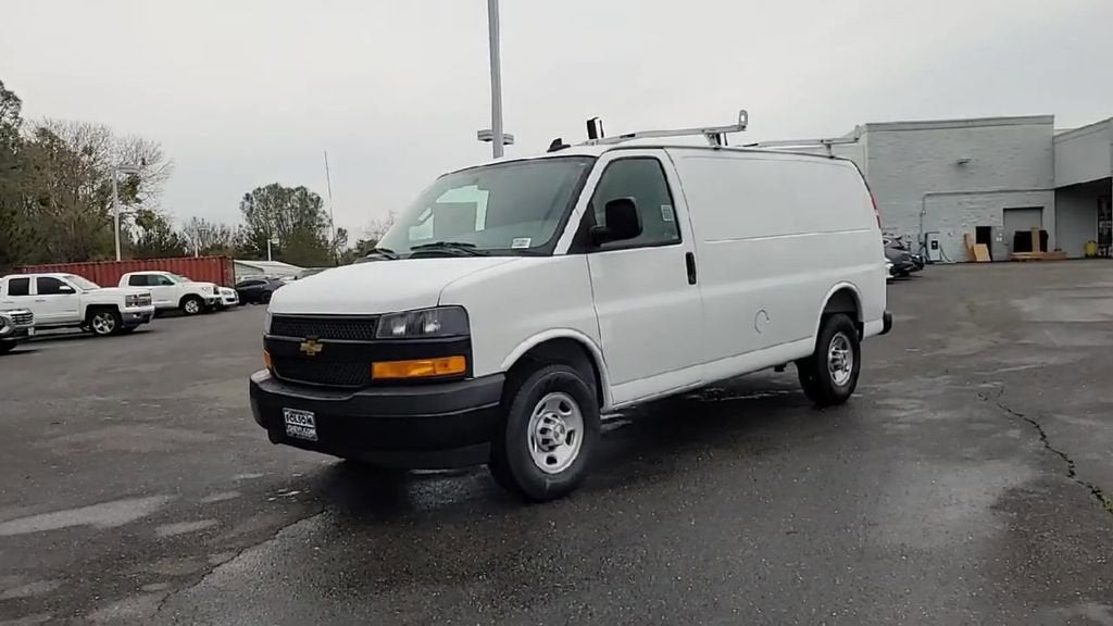 2025 Chevrolet Express Cargo 2500 WT
