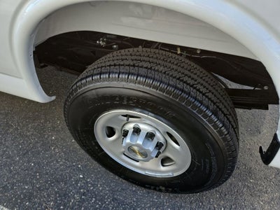 2026 Chevrolet Express Cargo 1WT