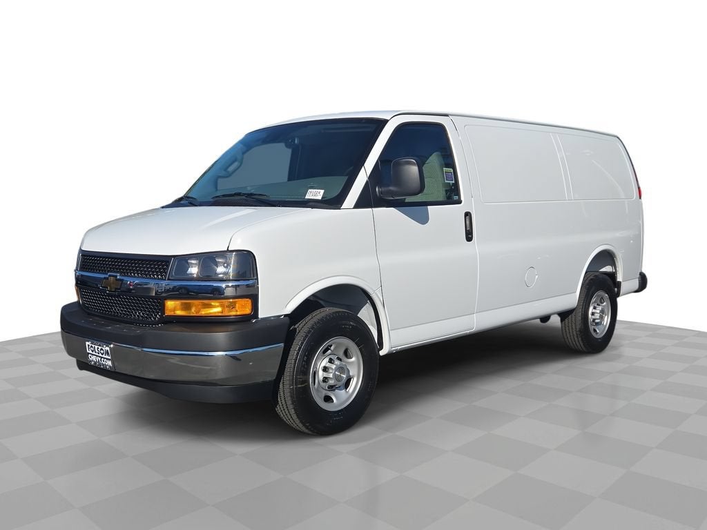 2026 Chevrolet Express Cargo WT
