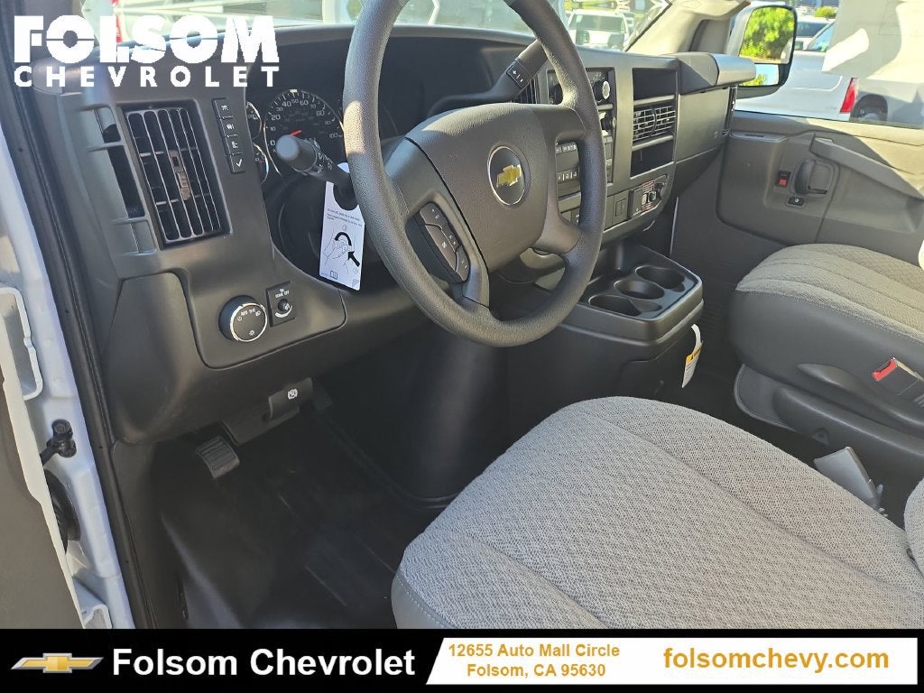2026 Chevrolet Express Cargo WT
