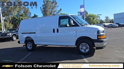 2026 Chevrolet Express Cargo WT
