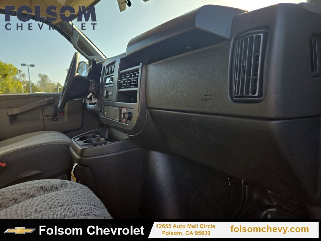 2026 Chevrolet Express Cargo WT