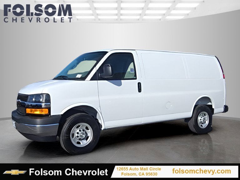 2026 Chevrolet Express Cargo WT