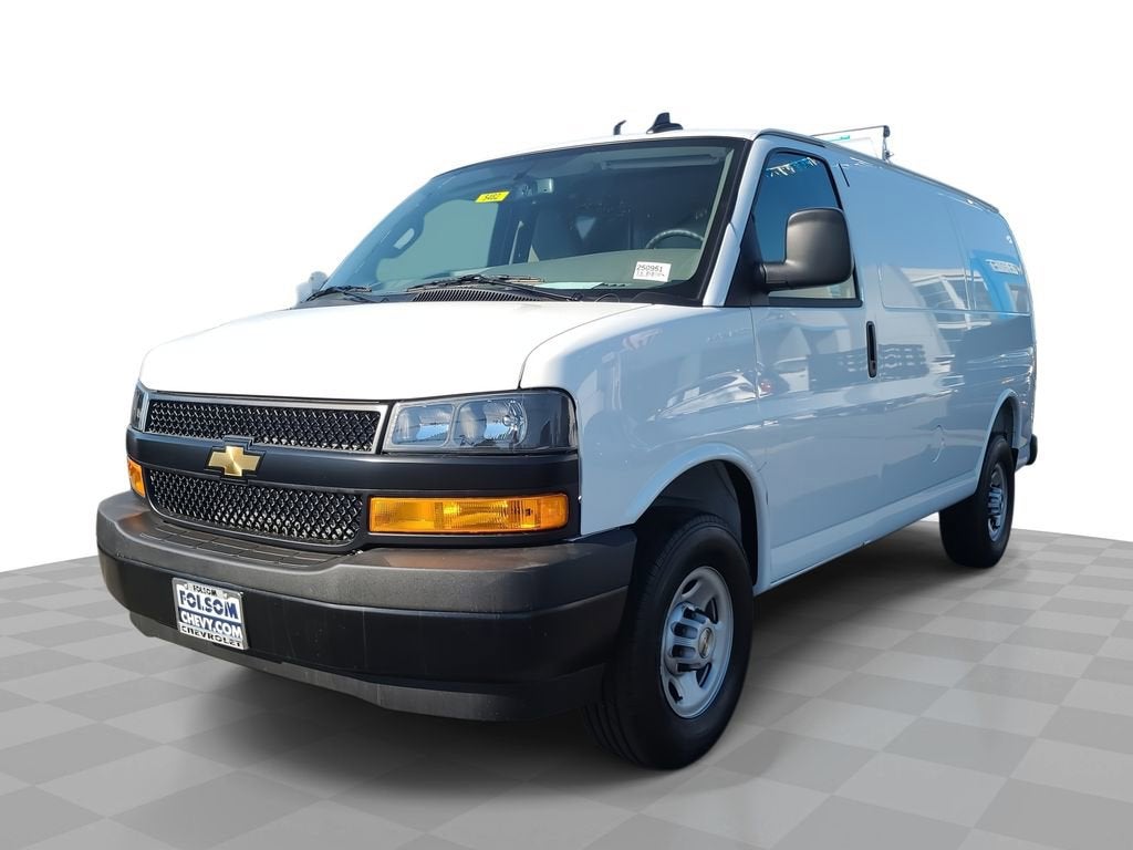 2025 Chevrolet Express Cargo 2500 WT