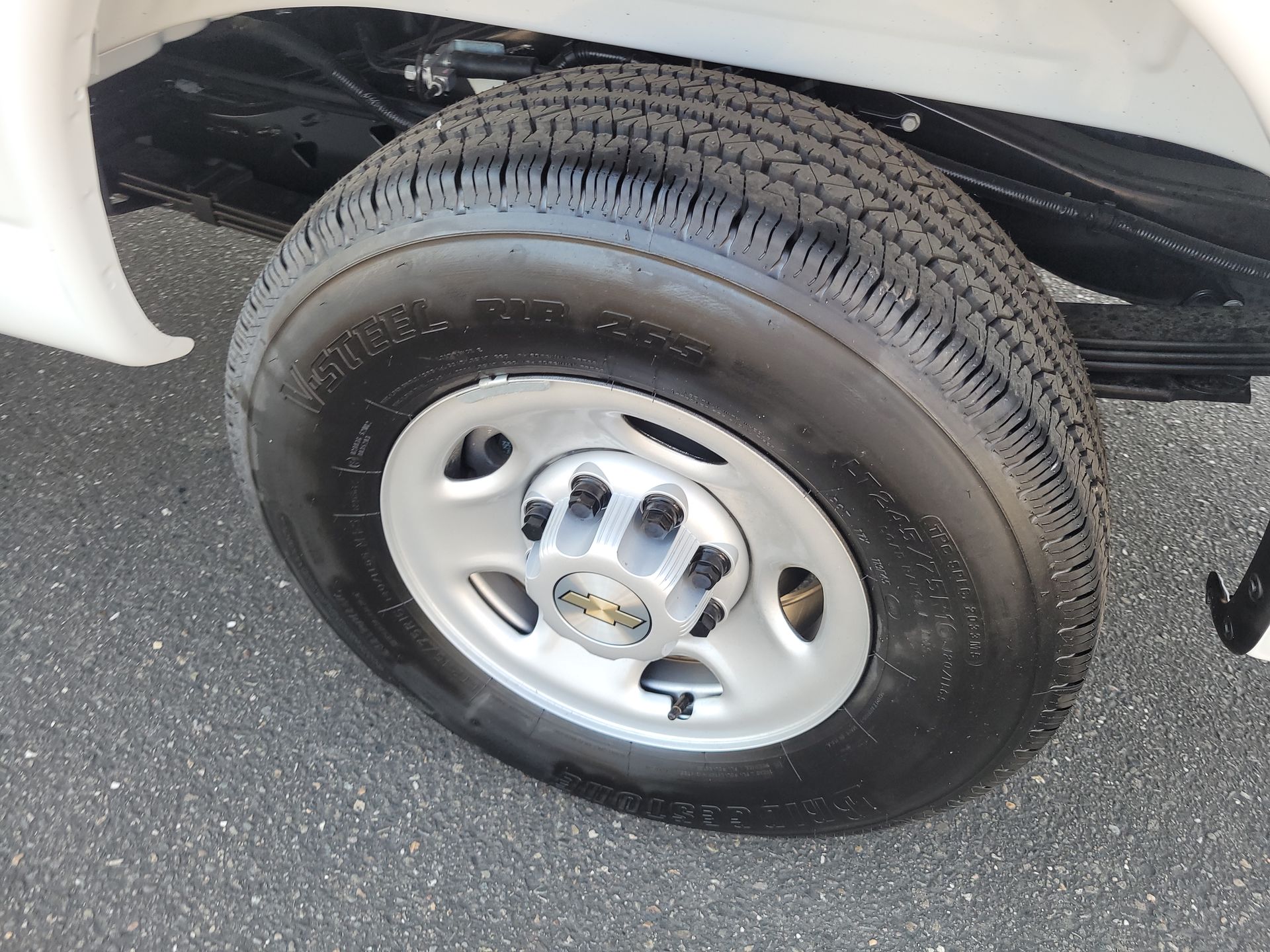 2025 Chevrolet Express Cargo 2500 WT