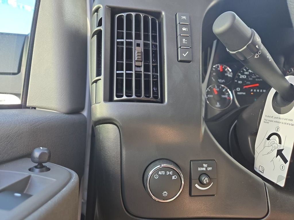 2026 Chevrolet Express Cargo WT