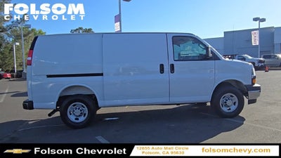 2026 Chevrolet Express Cargo WT