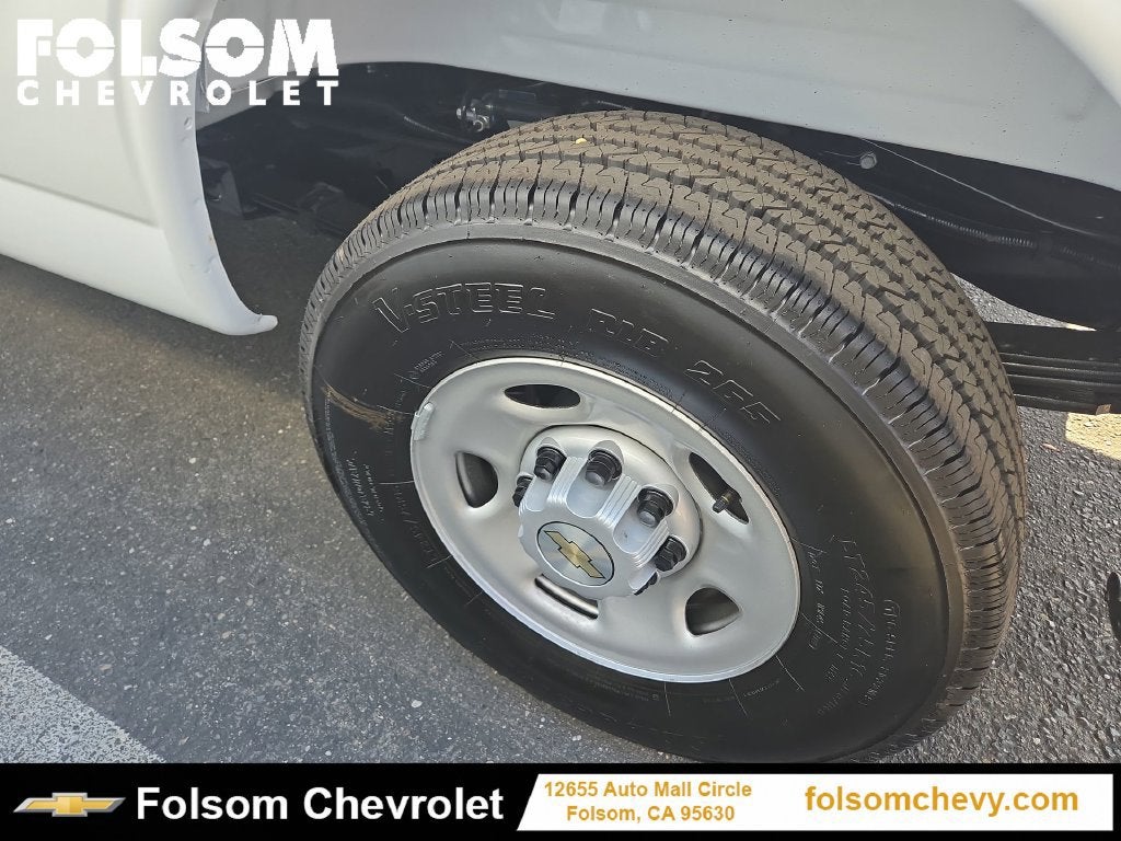 2026 Chevrolet Express Cargo WT