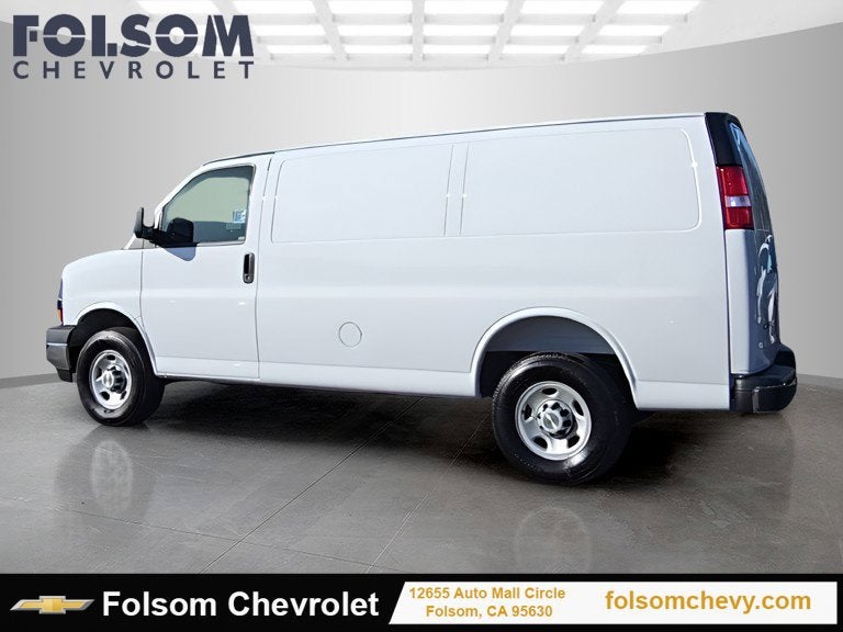 2026 Chevrolet Express Cargo WT