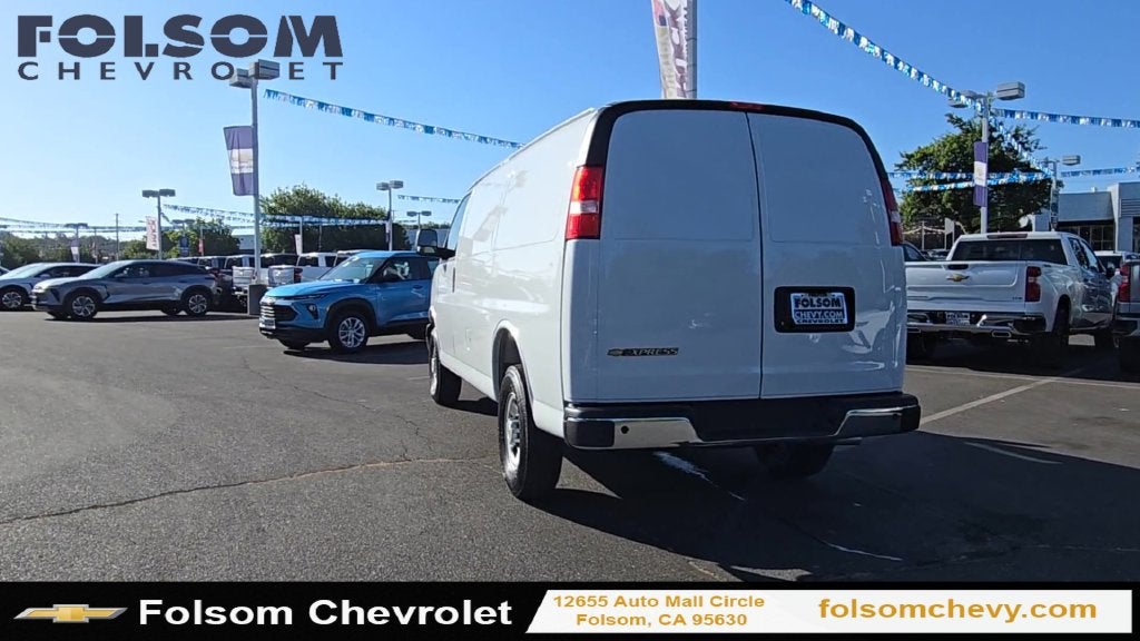2026 Chevrolet Express Cargo WT